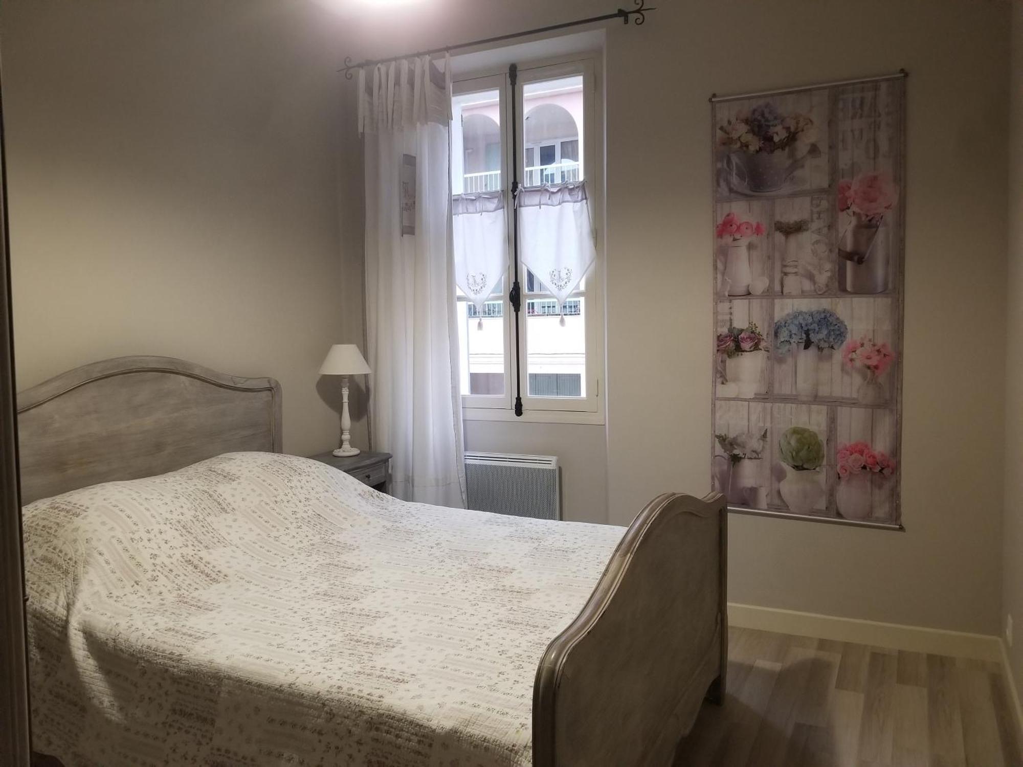 Апартаменты Joli T2 De 40M² A Louer A Ле-Мюи Экстерьер фото